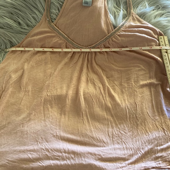 Jeweled neck line top - Picture 2 of 3